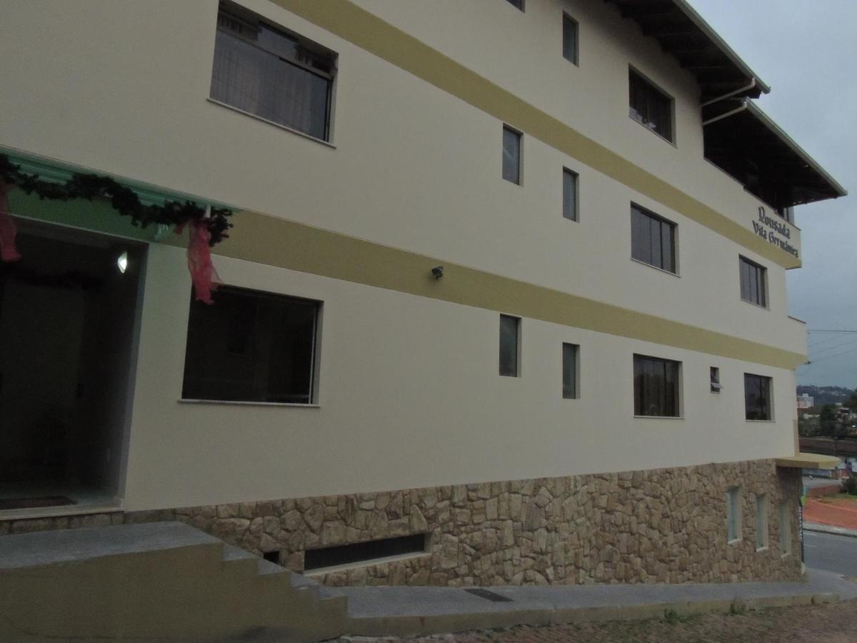 Hotel Vila Germanica Блуменау Екстериор снимка